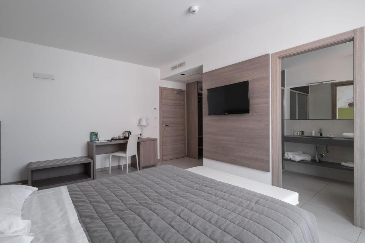 Hotel Iris Jesolo 外观 照片