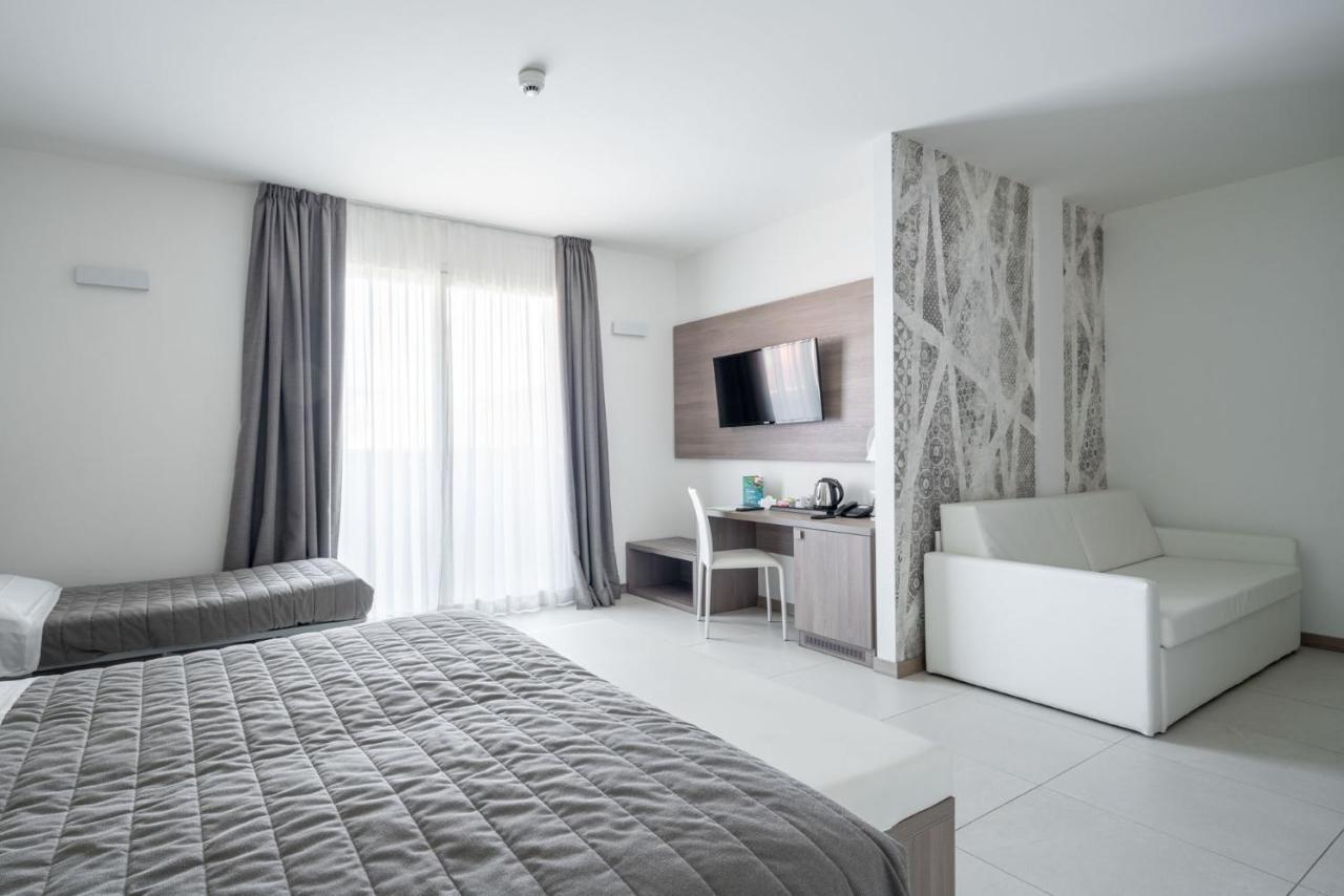 Hotel Iris Jesolo 外观 照片
